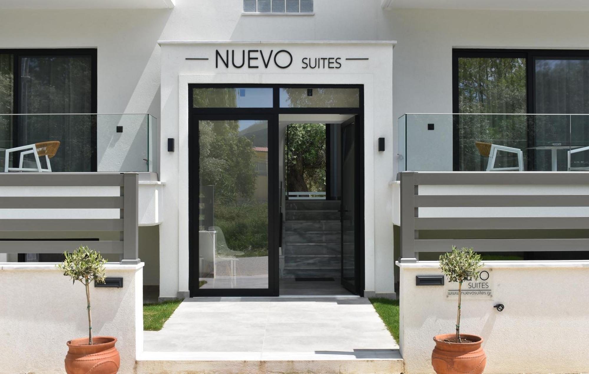 לימנאס Nuevo Suites מראה חיצוני תמונה