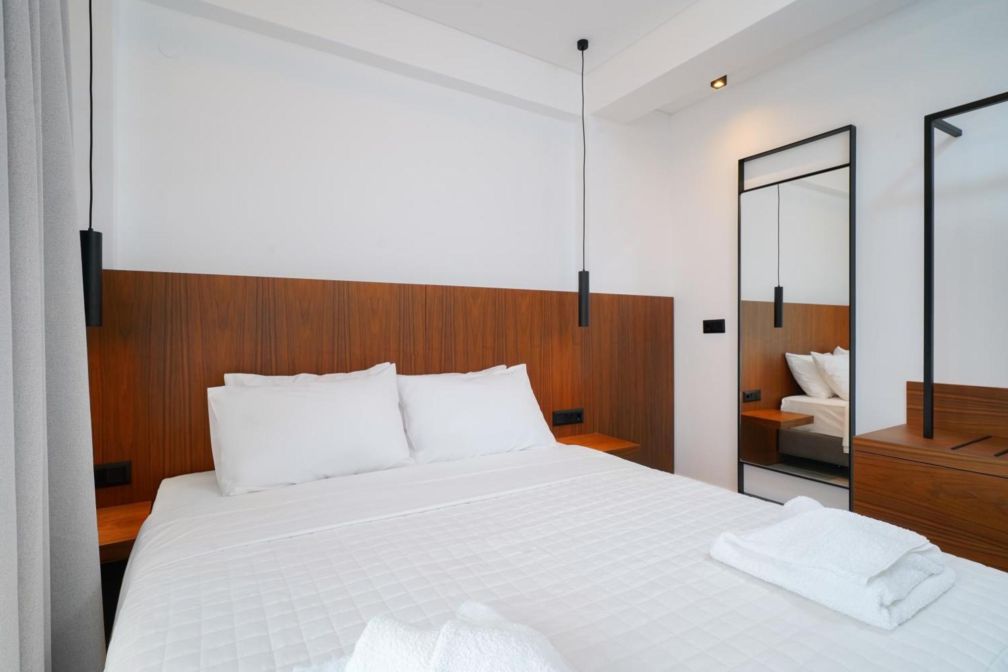 לימנאס Nuevo Suites מראה חיצוני תמונה