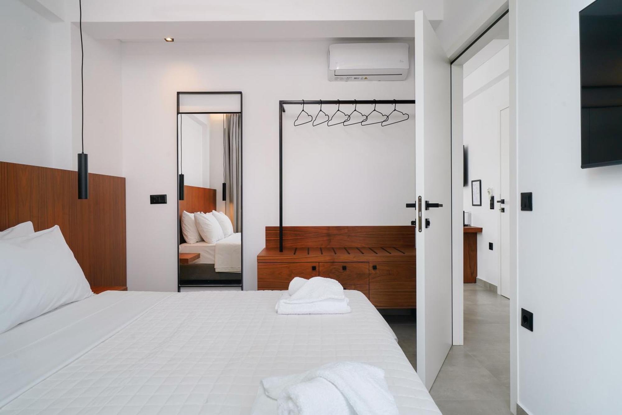 לימנאס Nuevo Suites מראה חיצוני תמונה